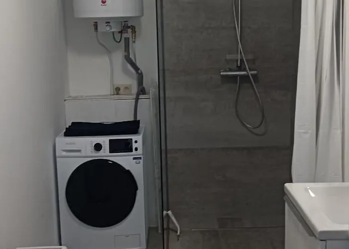 Neuf - 2 - 4 à 5 Personnes. Appartement Frameries